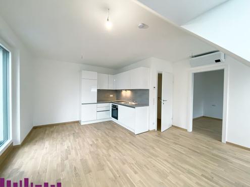 2 Zimmer mit Klimaanlage und Terrassse | Ruhelage | Badeteich Hirschstetten in Fu�n�he.