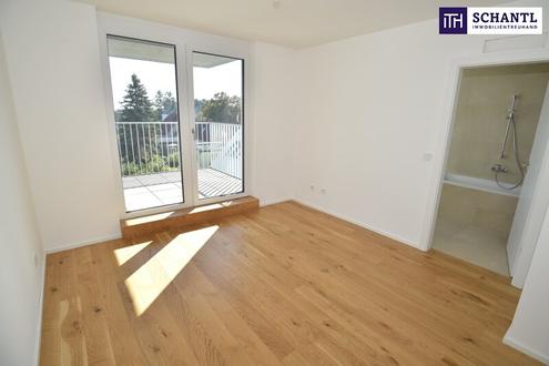 "AH11" - Familienfreundliche Dachgeschosswohnung mit drei Schlafzimmern und Süd-Loggia