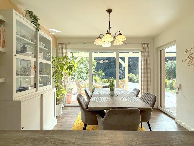 Erdgeschoss - Esszimmer