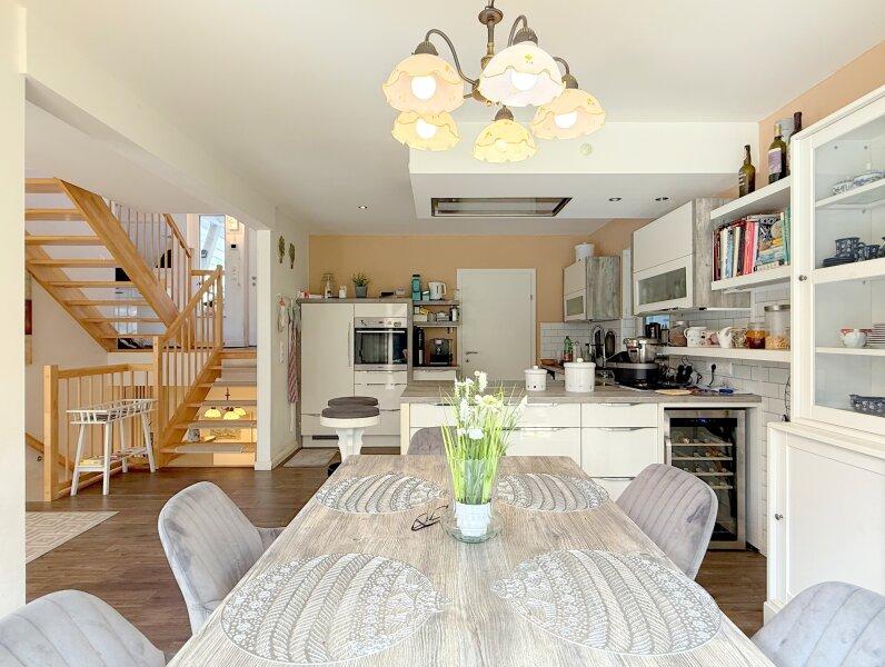 Erdgeschoss - K�che und Essbereich