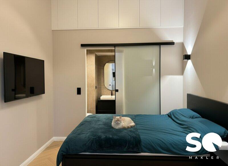 Die M�blierung wurde mittels KI generiert