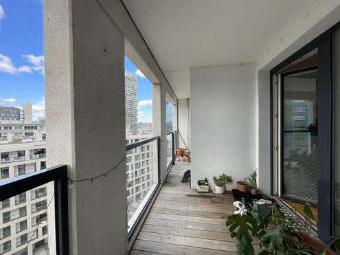 DC-LIVING: 2 Zimmer mit s�dwestlicher Loggia mit Fitness und Sauna im Haus ab Juli 2026 zu Miete!