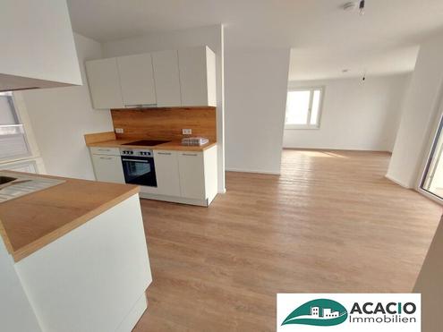 Viel Platz f�r Ihre Familie - ger�umige 5-Zimmer-Wohnung / Neubau / topmodern / Erstbezug - im Gr�nen wohnen, aber in der Stadt arbeiten - Tiefgarage auf Anfrage vorhanden!