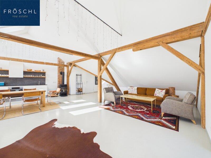 Blick in den Wohnzimmerbereich