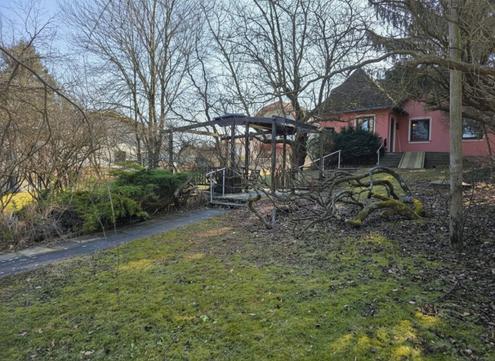 Baugrundst�ck mit Fernblick in absoluter Ruhelage!