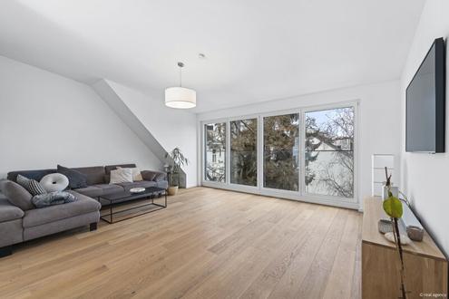 Eine ganze Etage im Haus besitzen!