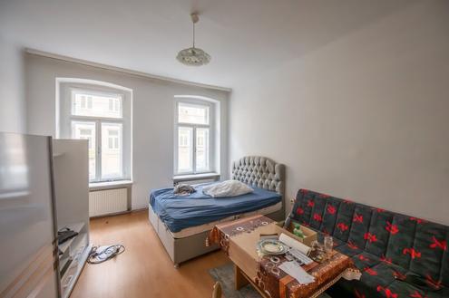 ++NEU++ 1-Zimmer Altbau-Wohnung (renovierungsbed�rftig), viel Potenzial!