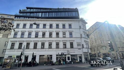 Urbanes Wohnen in perfekter Lage - Exklusive Dachgeschoss-Maisonette im 1. und 2. Dachgeschoss