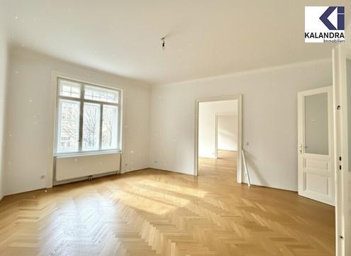 360 TOUR -  RENOVIERTE ALTBAUWOHNUNG beim SCHUBERTPARK