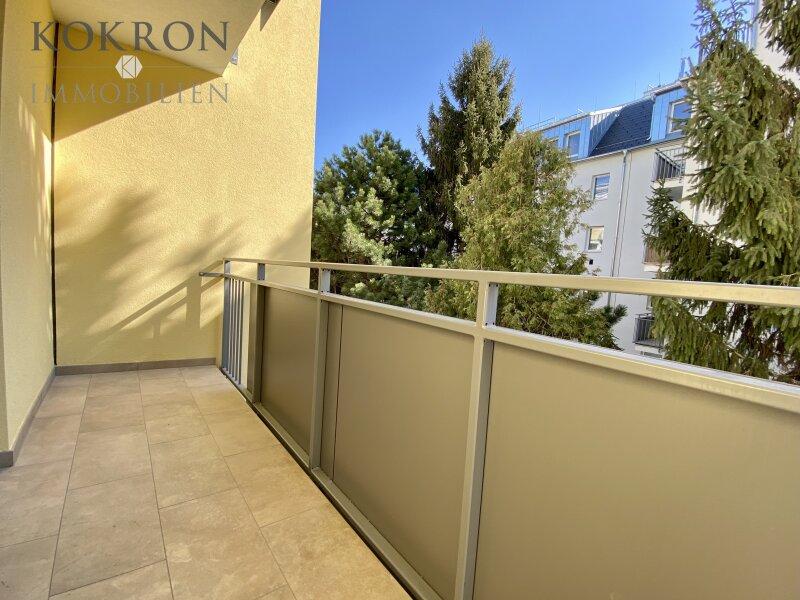 Loggia mit Gr�nblick