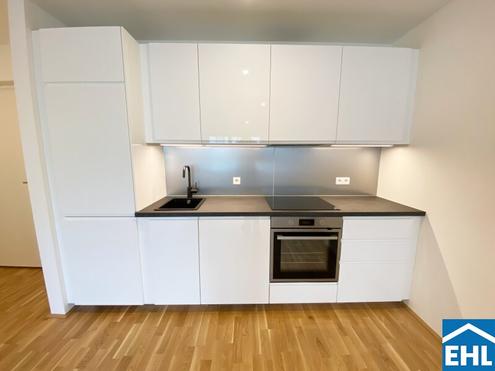 2-Zimmer Erstbezug mit ostseitiger Loggia - Gudrunstra�e 120