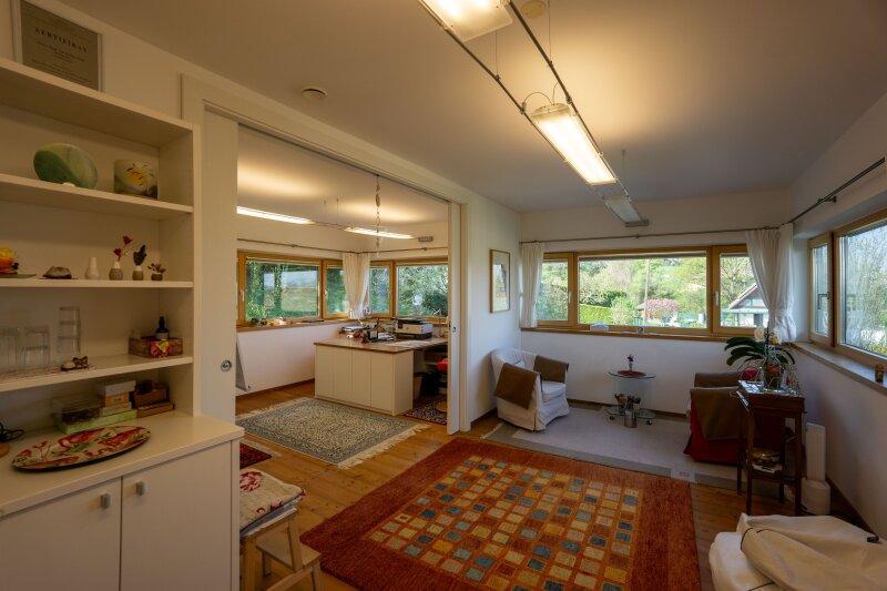 Zimmer 1 mit Schiebet�r zu Zimmer 2