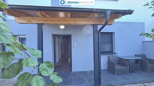 NEUER PREIS !! Modernes Reihenmittelhaus mit Pool & TOP-Ausstattung in guter Lage in 4611 Buchkirchen!