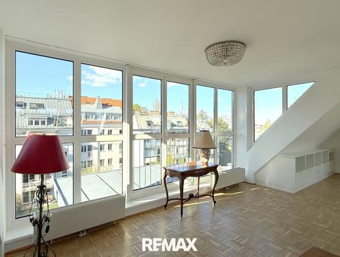 Statement statt Standard - Dachgeschoss-Maisonette im 18. Bezirk!