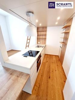 Hoch hinaus mit Ihrer Investition - DG-Neubau in Traumlage! WOW! Die perfekte City-Wohnung mit der U-Bahn um�s Eck! Beste �ffentliche Anbindung + Wundersch�nes Altbauhaus + TOP Infrastruktur! Jetzt zugreifen!