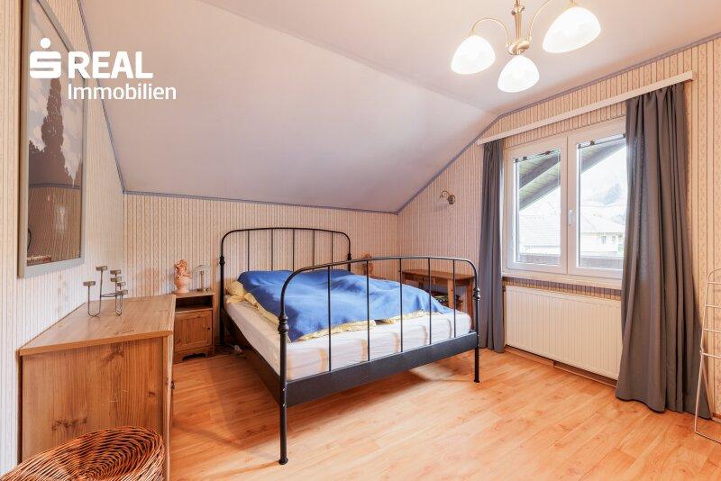 Schlafzimmer 2 DG