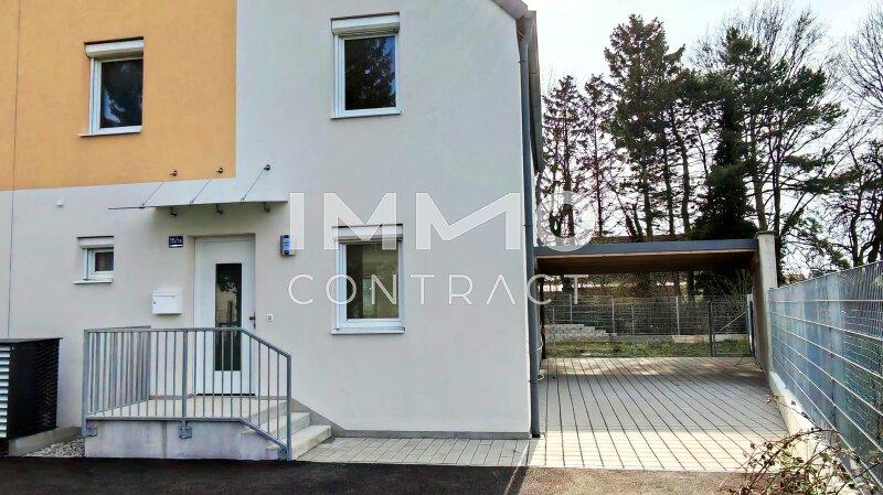 Eingang & Carport Eckhaus