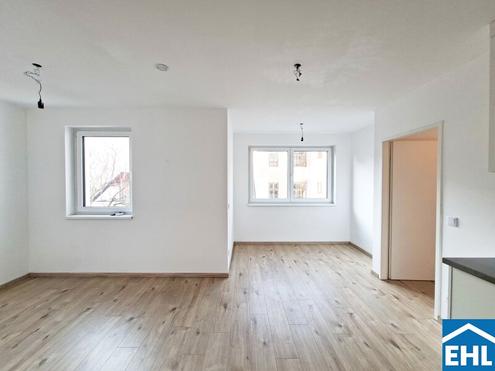 Ruhige 2-Zimmer Wohnung mit Balkon in U1 N�he!