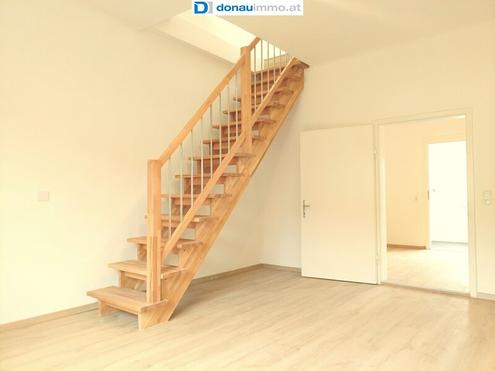 Sch�nes, helles, freundliches, zentrales Maisonette-Gartenreihenhaus