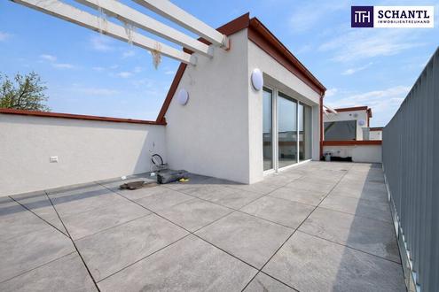 *Fr�hjahrsaktion* Wohnen �ber den D�chern: Exklusive 3-Zimmer-Dachgeschosswohnung mit gro�er Dachterrasse im Erstbezug!
