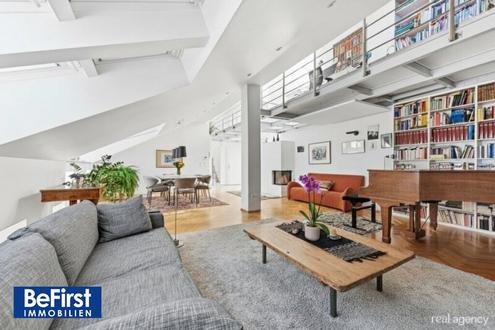 Phantastische Dachgeschosswohnung mit 2 ruhig gelegenen Terrassen und Blick zu Votivkirche