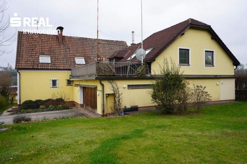 Gepflegtes Einfamilienhaus mit eigenem SPA-Bereich und gro�em Garten