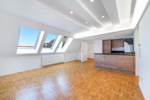 CHARMANTE 2-ZIMMER-DACHGESCHOSSWOHNUNG AUF 2 EBENEN MIT TERRASSE & FERNBLICK IN 1160 WIEN