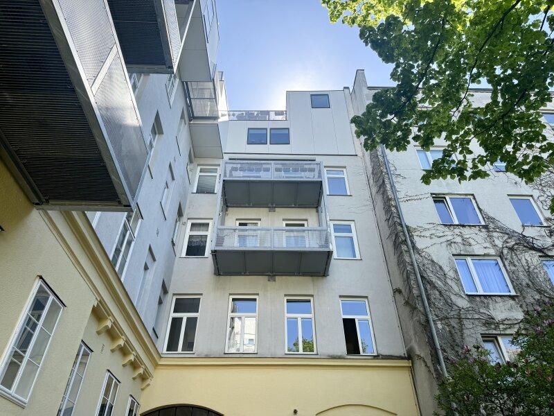 Balkon �ber 4 Fenster m�glich