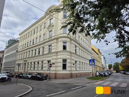 Sanierungsobjekt, 2 Zimmer in guter Lage