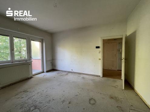 Sanierungsbed�rftige 2-Zimmer-Wohnung mit Balkon in Salzburg