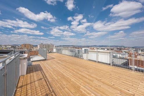 ++NEU++ au�ergew�hnliche 4-Zimmer Dachgeschosswohnung mit 360� Dachterrasse