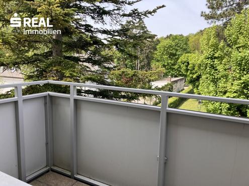Natur vor der T�r, Komfort im Grundriss: 3 Zimmer. Gr�nblick, Balkon & Garage