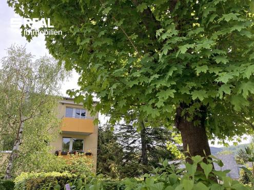 Natur vor der T�r, Komfort im Grundriss: 3 Zimmer. Gr�nblick, Balkon & Garage