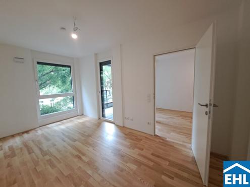 Neubauwohnung an der U3!