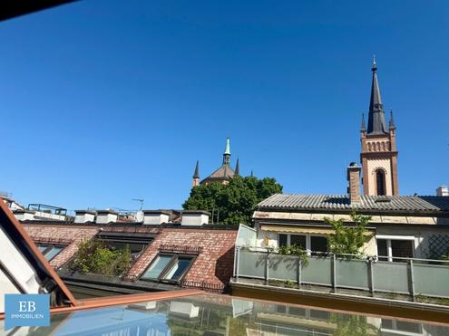 Charmante Maisonette im Biedermeierhaus mit Terrasse & Pergola im 7ten Bezirk