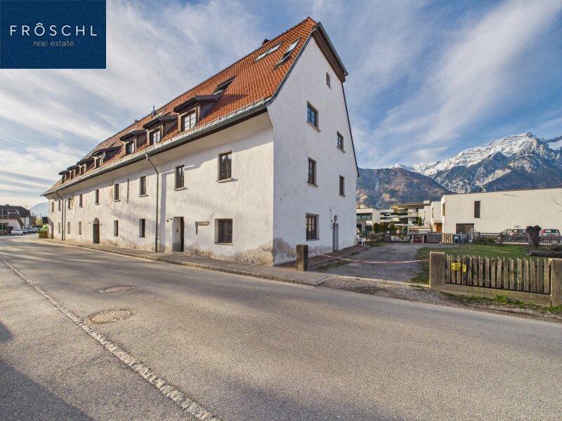 Hausansicht mit der Nordkette im HIntergrund