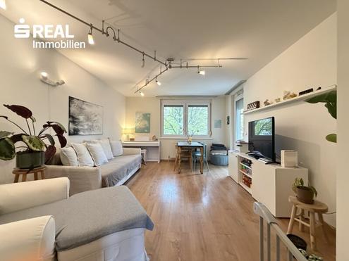 Helle 4-Zimmer-Wohnung mit gro�em Balkon & Gr�nblick - ideale Lage nahe Wien und Bratislava