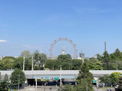 4 Zimmer - Gro�z�gige Wohnung am Praterstern - WG geeignet
