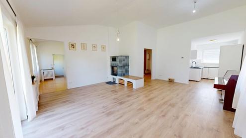 Charmanter Bungalow mit sonnigem Garten und guter Anbindung nach Wien