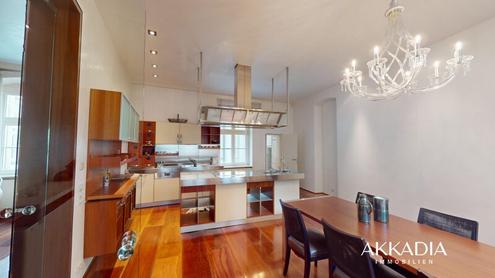 Lebensqualit�t mit Geschichte - Elegante Wohnung im 1. Bezirk [A\]