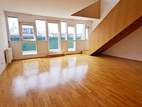 TOPGELEGENHEIT, 113 m2 Neubau mit 39 m2 Freifl�che, Wohnk�che, 2 Zimmer, Wannenbad, Parketten, Innstra�e