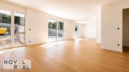 In K�rze bezugsbereit: Stilvolle 3-Zimmer-Erstbezugswohnung mit Balkon - Pool im Gemeinschaftsgarten inklusive