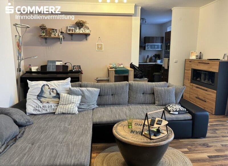 Wohnzimmer (KI Fotos entfernt)