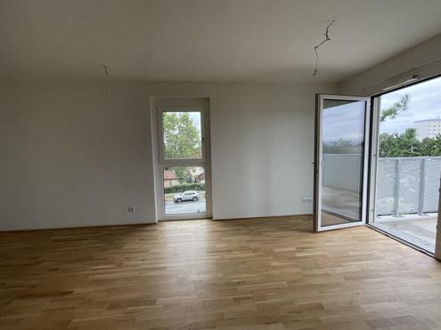 Single-Wohnung mit Balkon ab MAI 2026!