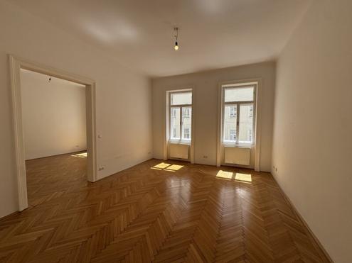 Idyllisches 3-Zimmer Altbaujuwel mit moderner K�che  und Balkon N�he U6 W�hringer Stra�e