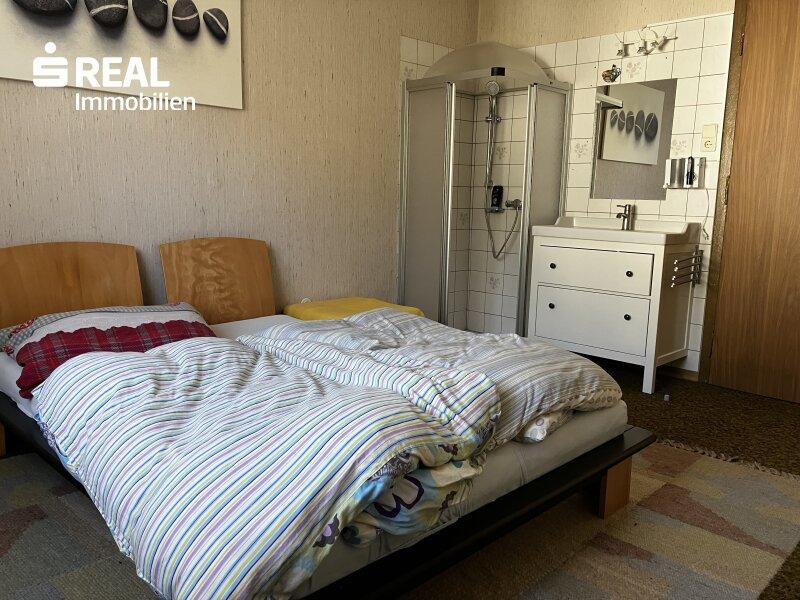 Schlafzimmer 2 EG