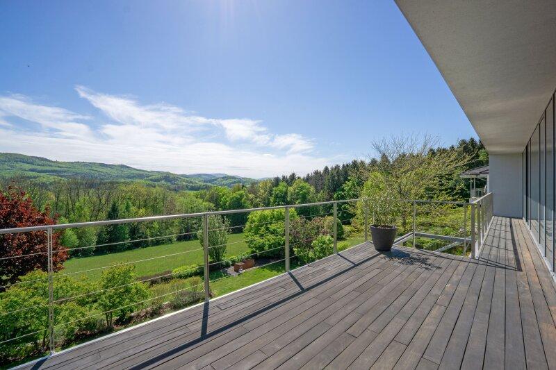 S�dseitige Terrasse im Obergescho�