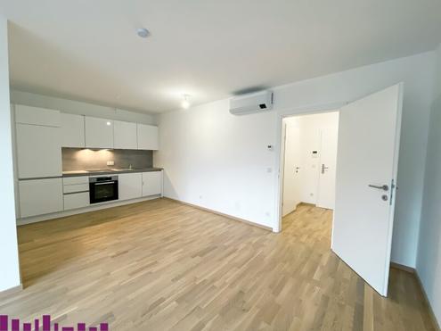 2 Zimmer mit Klimaanlage und Terrassse | Ruhelage | Badeteich Hirschstetten in Fu�n�he.