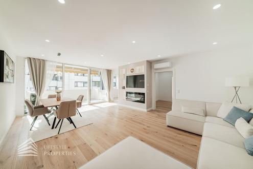 Erstbezug! Luxuri�se 4-Zimmer Traumwohnung mit Loggia und Poolzugang, N�he P�tzleinsdorfer Schlosspark