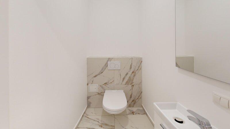 WC mit Handwaschbecken